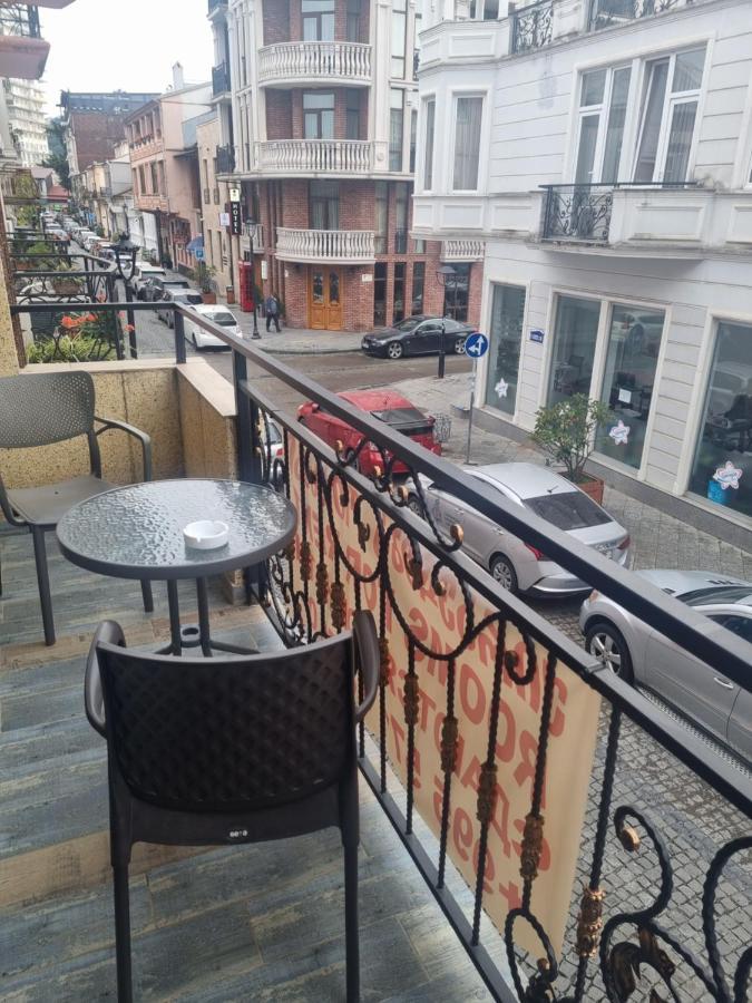 Mahali Hotel Batoumi Extérieur photo