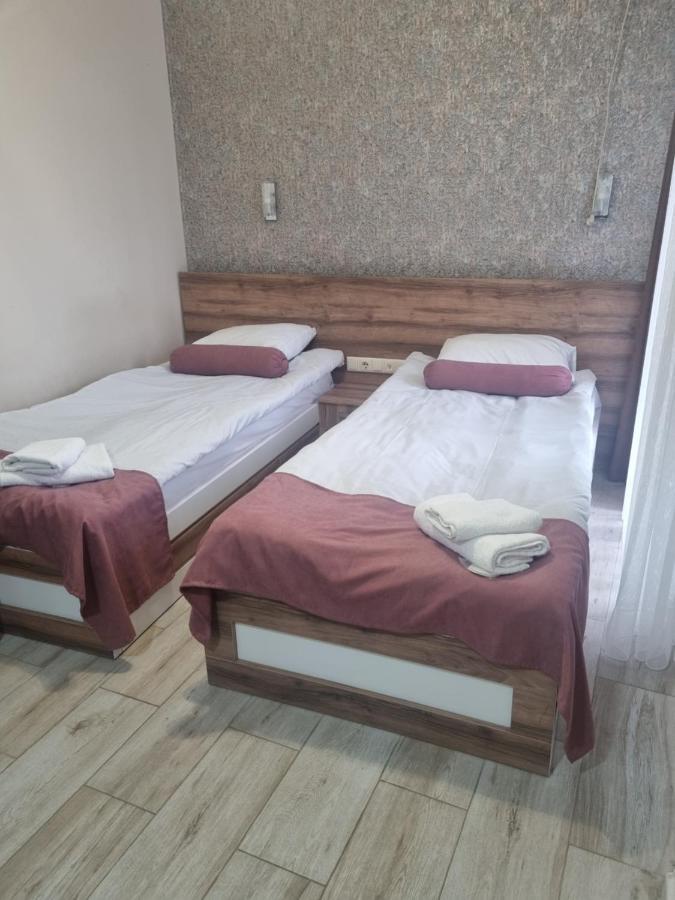 Mahali Hotel Batoumi Extérieur photo